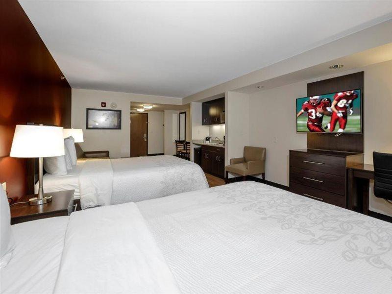 Red Roof Inn Plus+ & Suites Malone Εξωτερικό φωτογραφία