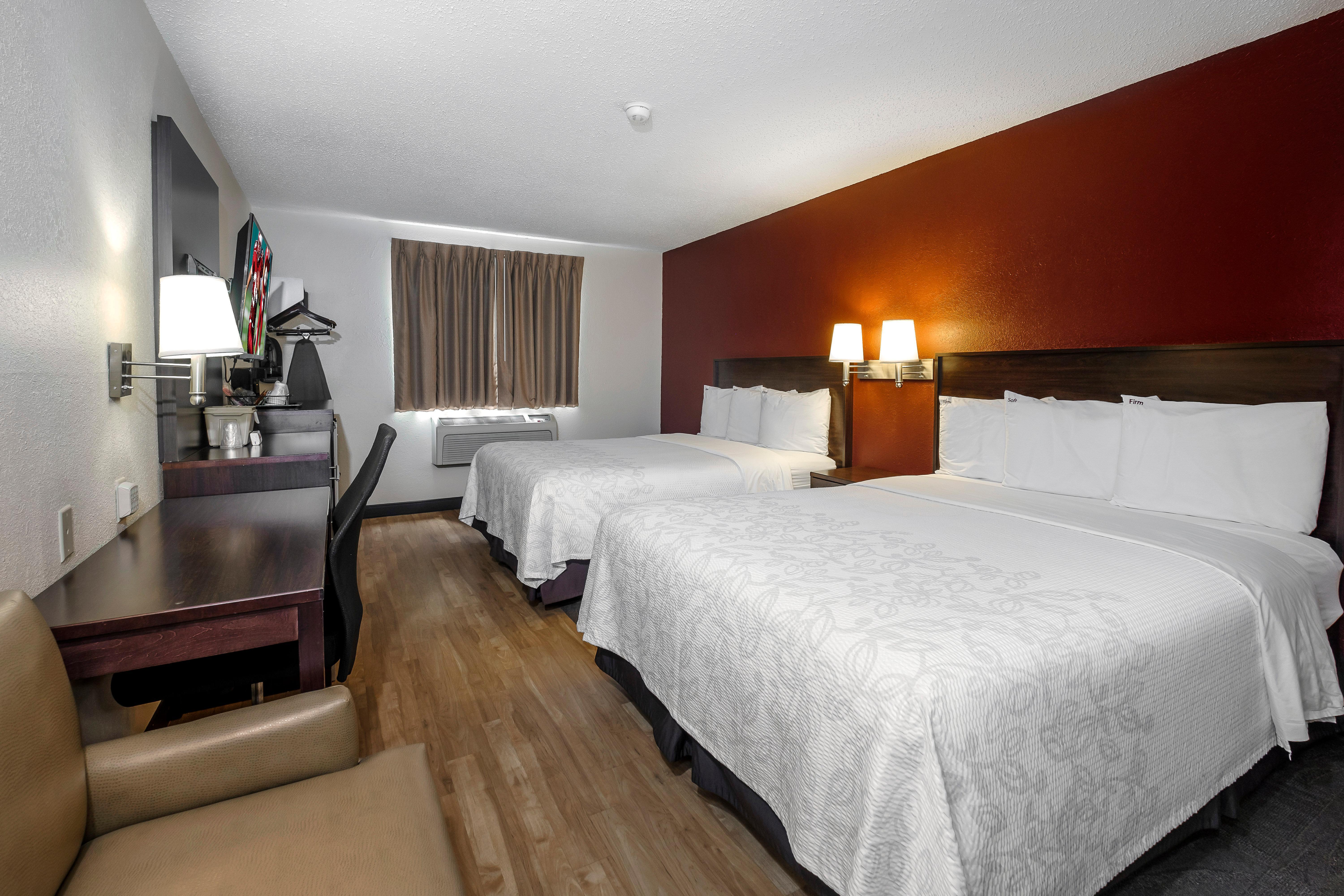 Red Roof Inn Plus+ & Suites Malone Εξωτερικό φωτογραφία